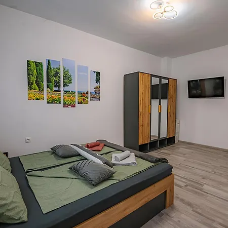 דירה Grand Luxury By Ndk And National Stadium With Free Security Parking סופיה