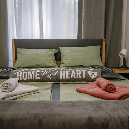 דירה Grand Luxury By Ndk And National Stadium With Free Security Parking סופיה